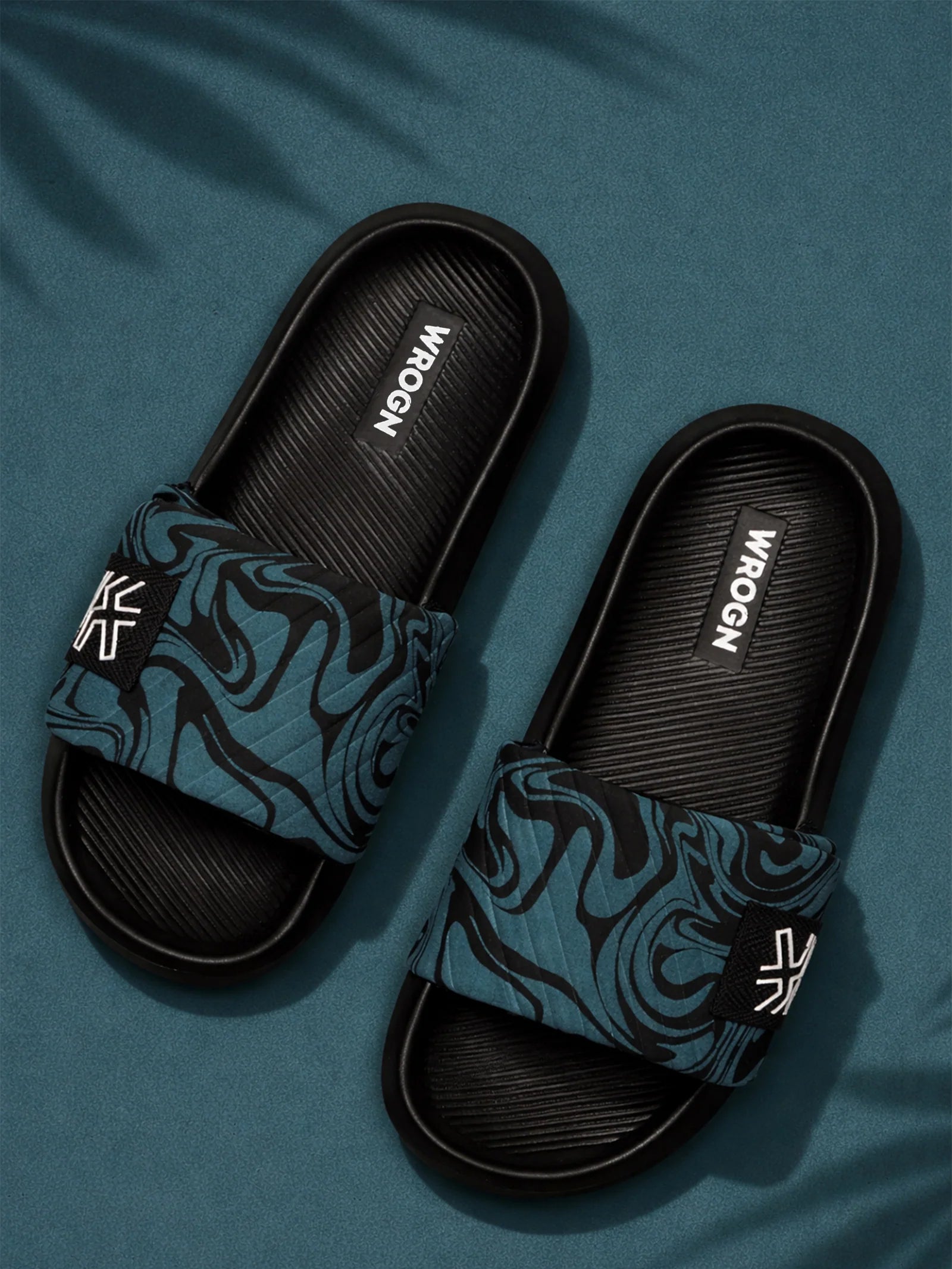 Sliders l Night Stride
