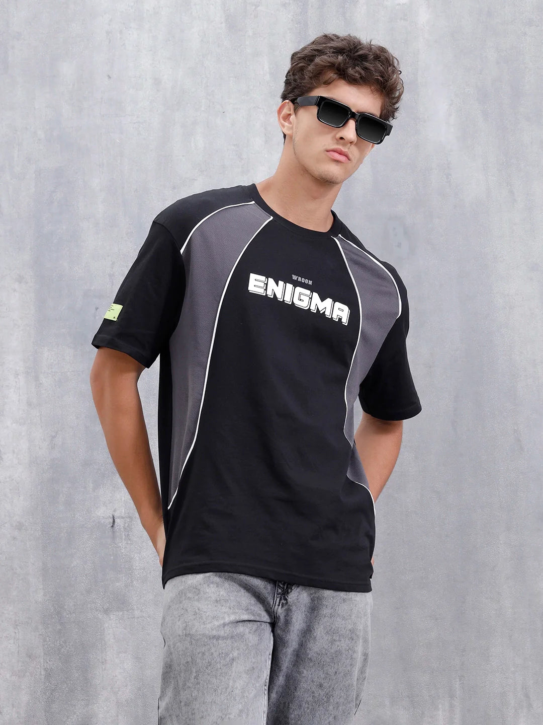 Casual Men Sporty Look Oversized Fit Tee With Print | Black