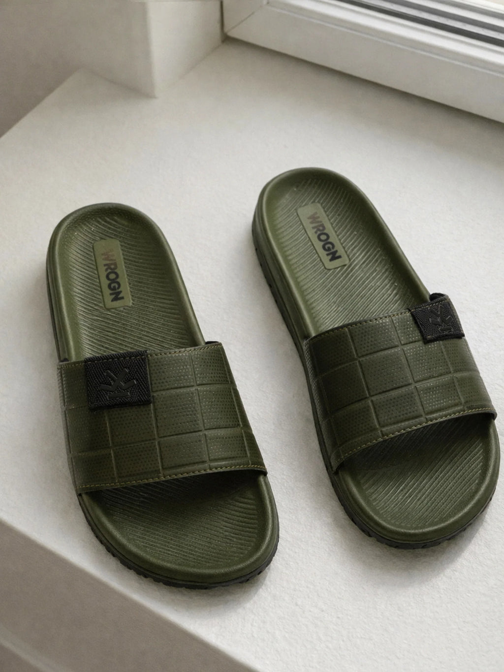 Sliders | Green Cubix