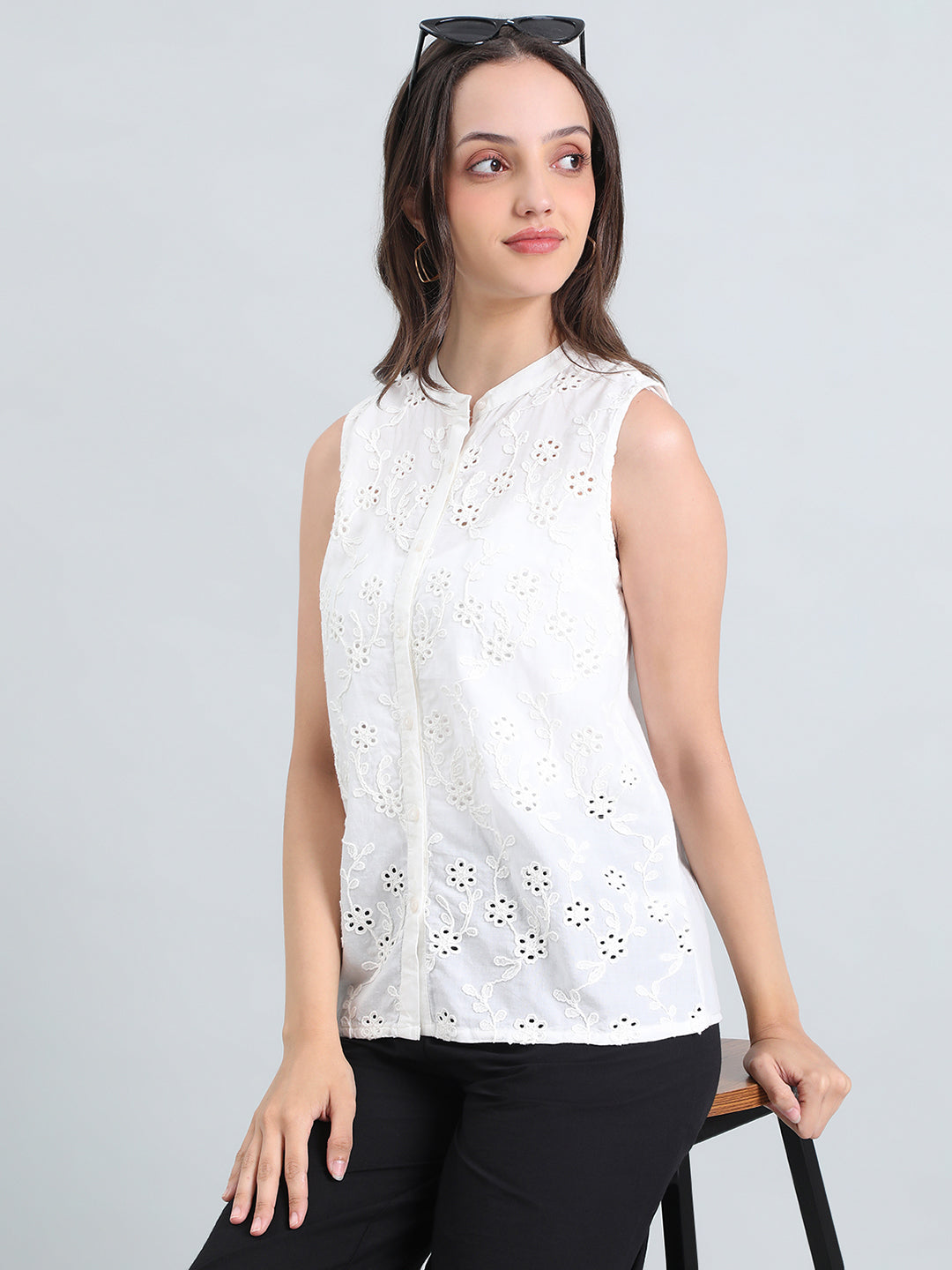Cotton Embroidered Mandarin Collar Hakoba Blouse