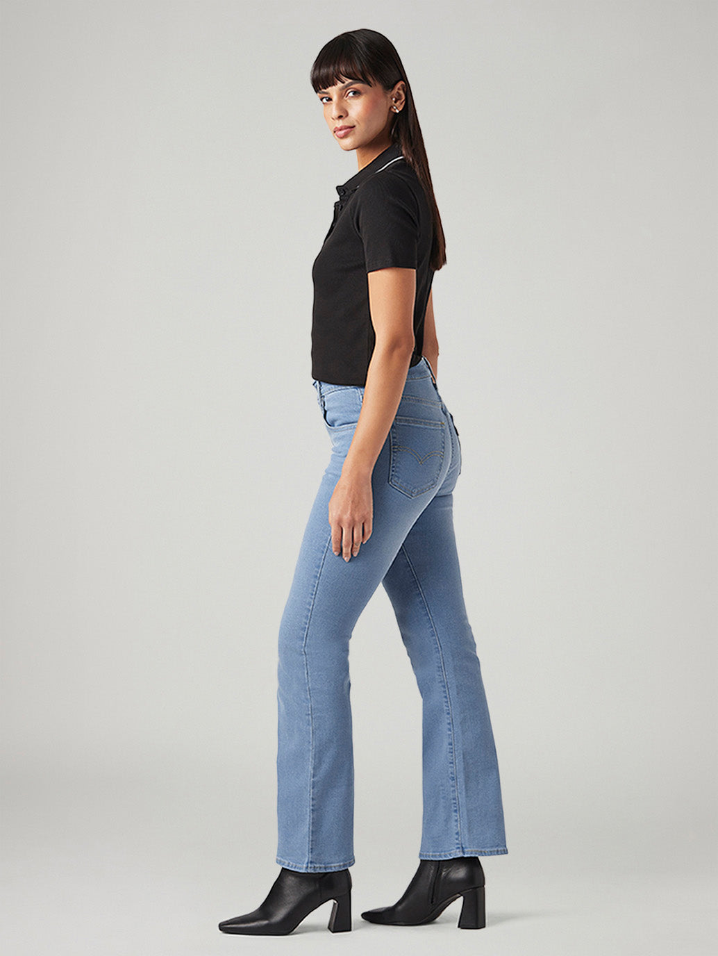Womens 725 High Rise Flared Fit Cotton Stretch blend Jeans