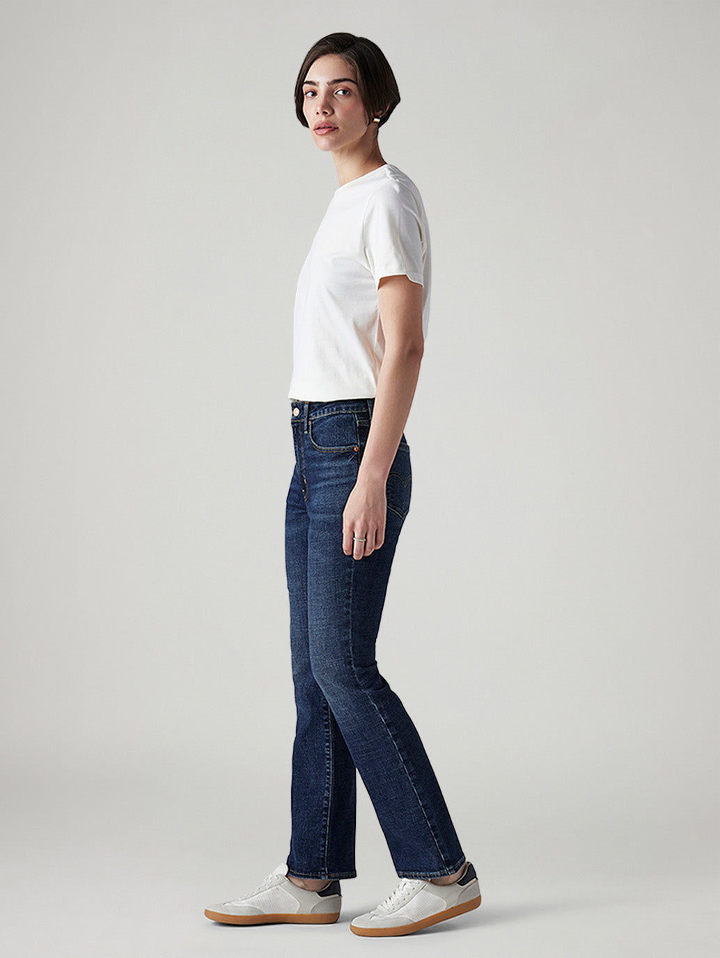 Women's 725 Dark Indigo Bootcut Fit High Rise Jeans