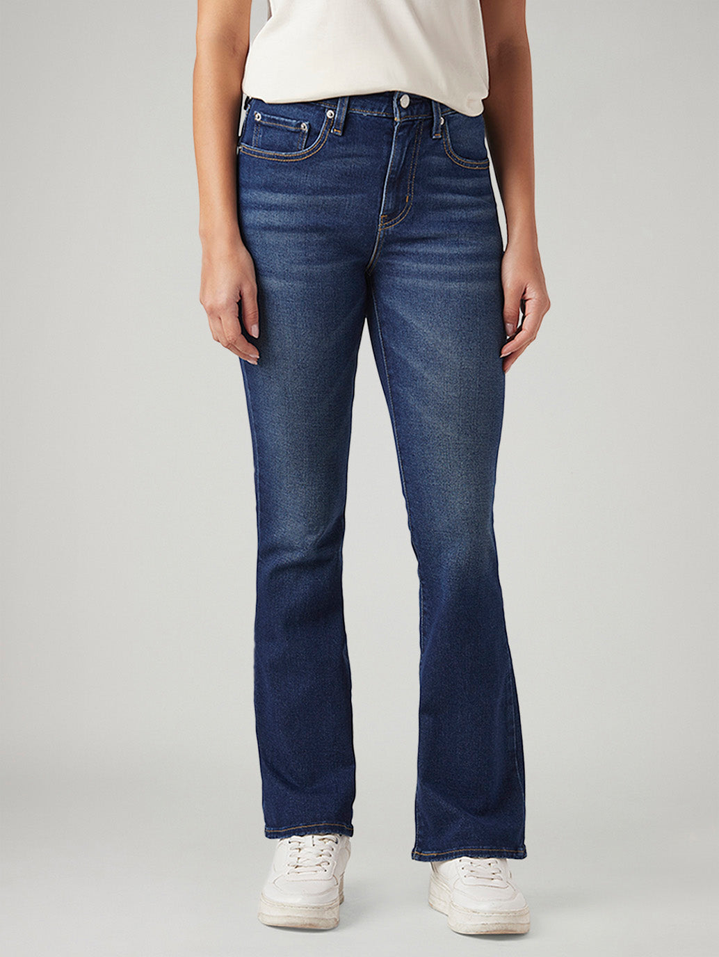 Women's 725 Dark Blue Bootcut Fit High Rise Jeans