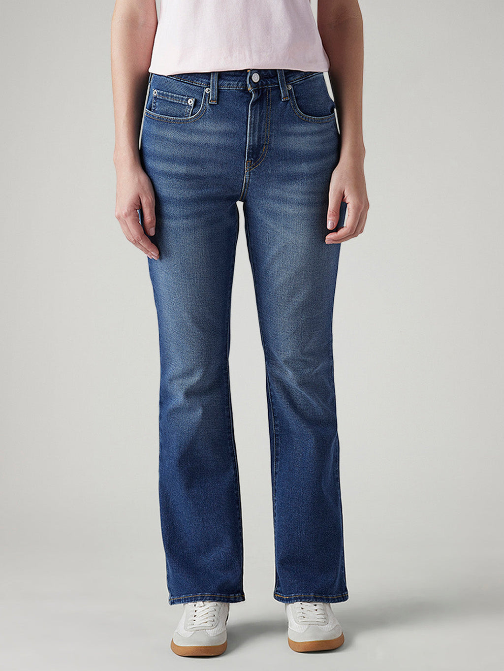 Women's 725 Med Indigo Bootcut Fit High Rise Jeans