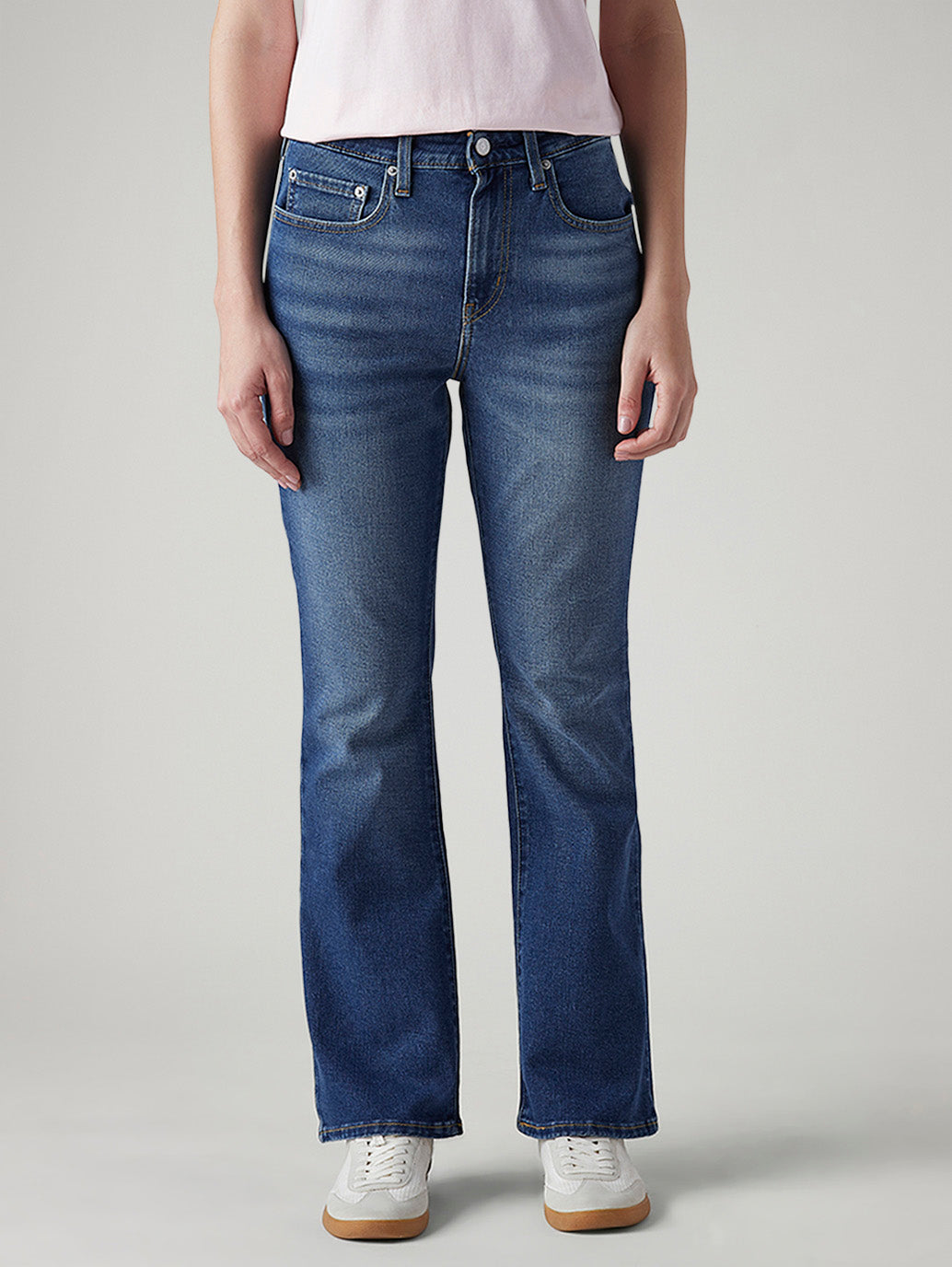 Women's 725 Med Indigo Bootcut Fit High Rise Jeans