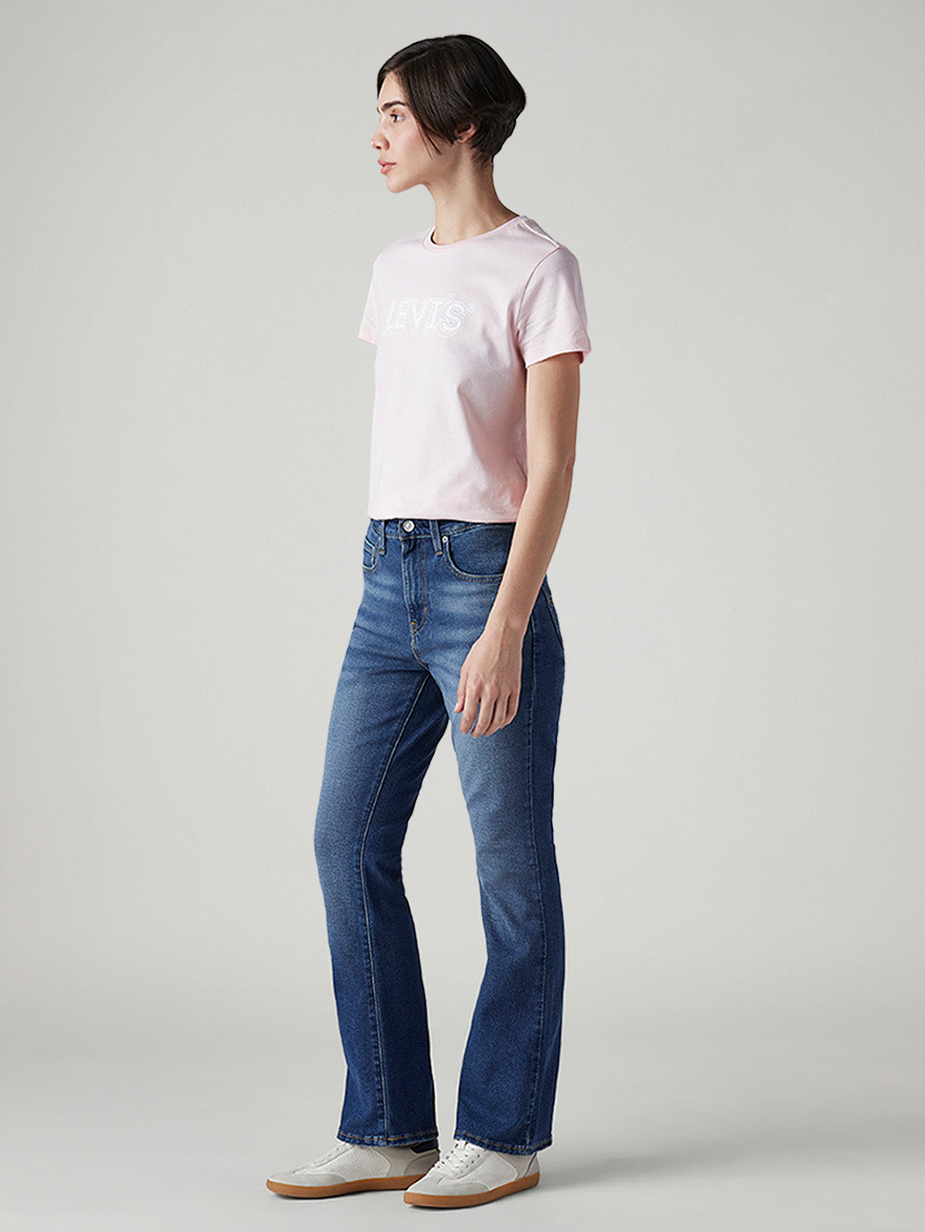 Women's 725 Med Indigo Bootcut Fit High Rise Jeans