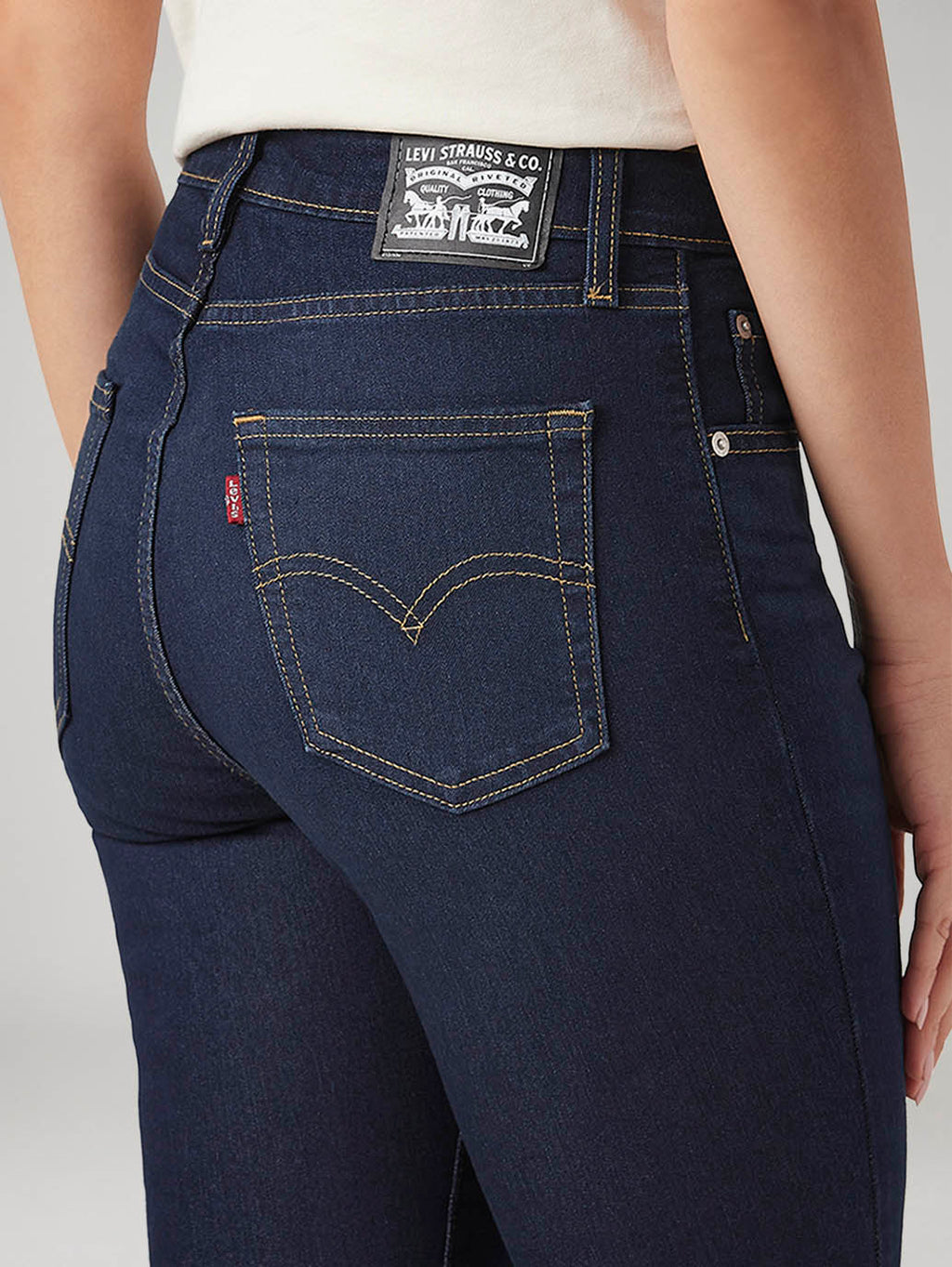 Women's 725 Navy Bootcut Fit High Rise Jeans