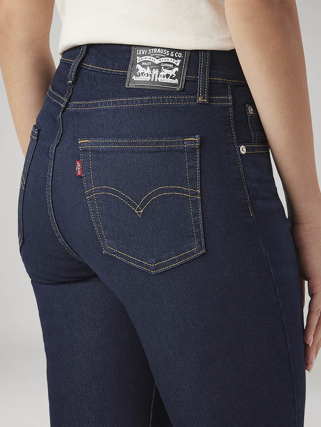 Women's 725 Navy Bootcut Fit High Rise Jeans