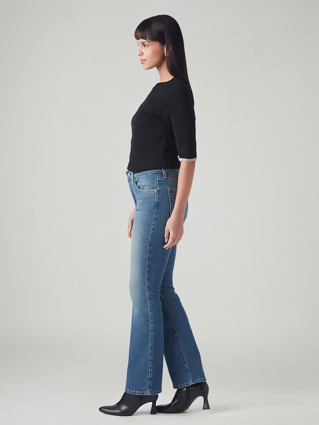 Women's 725 Blue Bootcut Fit High Rise Jeans