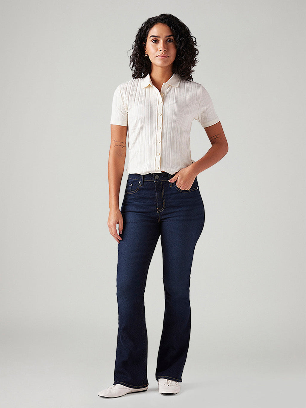 Women's 725 Dark Blue Bootcut Fit High Rise Jeans