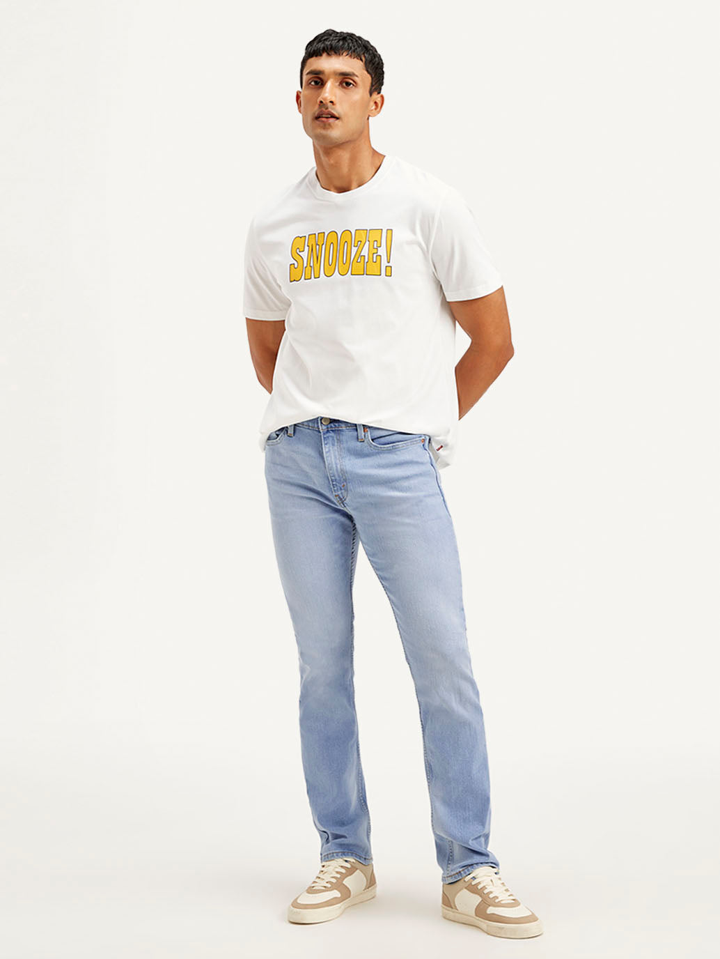 Men's 513 Light Blue Slim Straight Fit Mid Rise Jeans