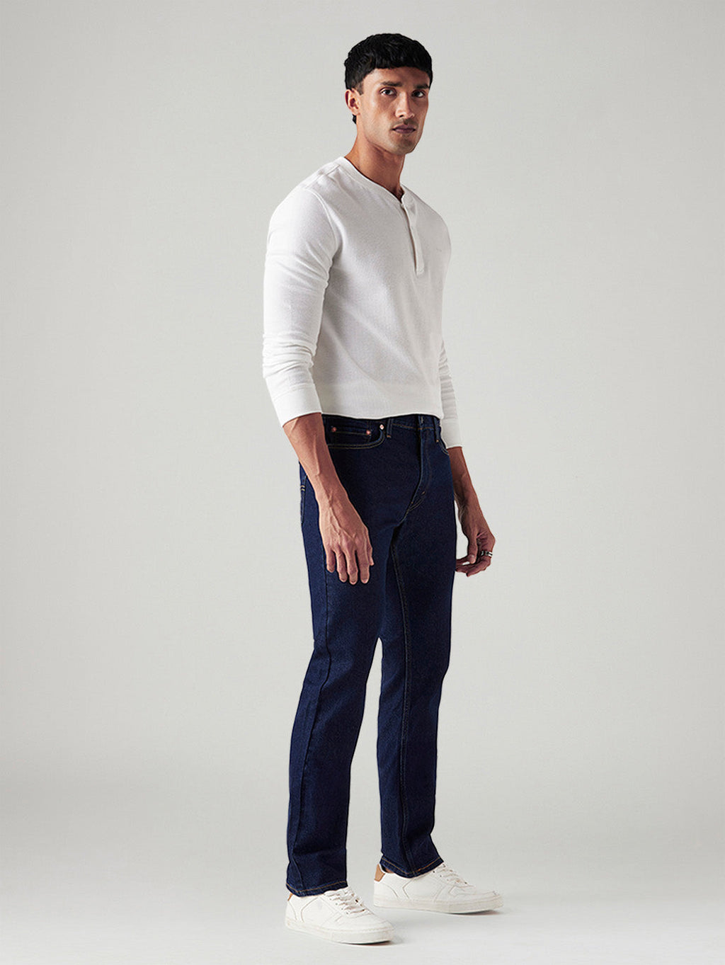 Men's 513 Dark Blue Slim Straight Fit Mid Rise Jeans