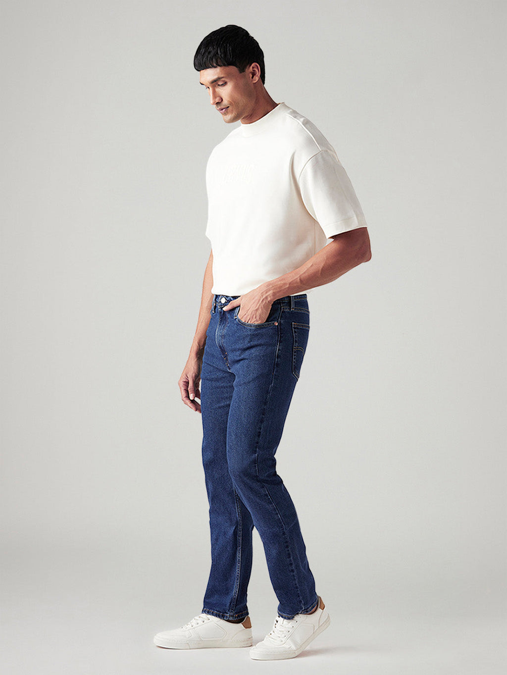 Men's 513 Blue Slim Straight Fit Mid Rise Jeans