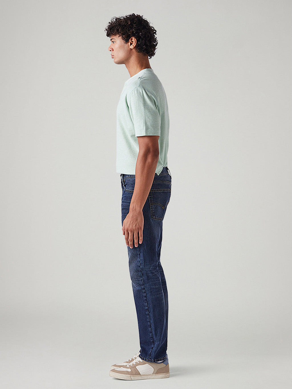 Men's 513 Blue Slim Straight Fit Mid Rise Jeans