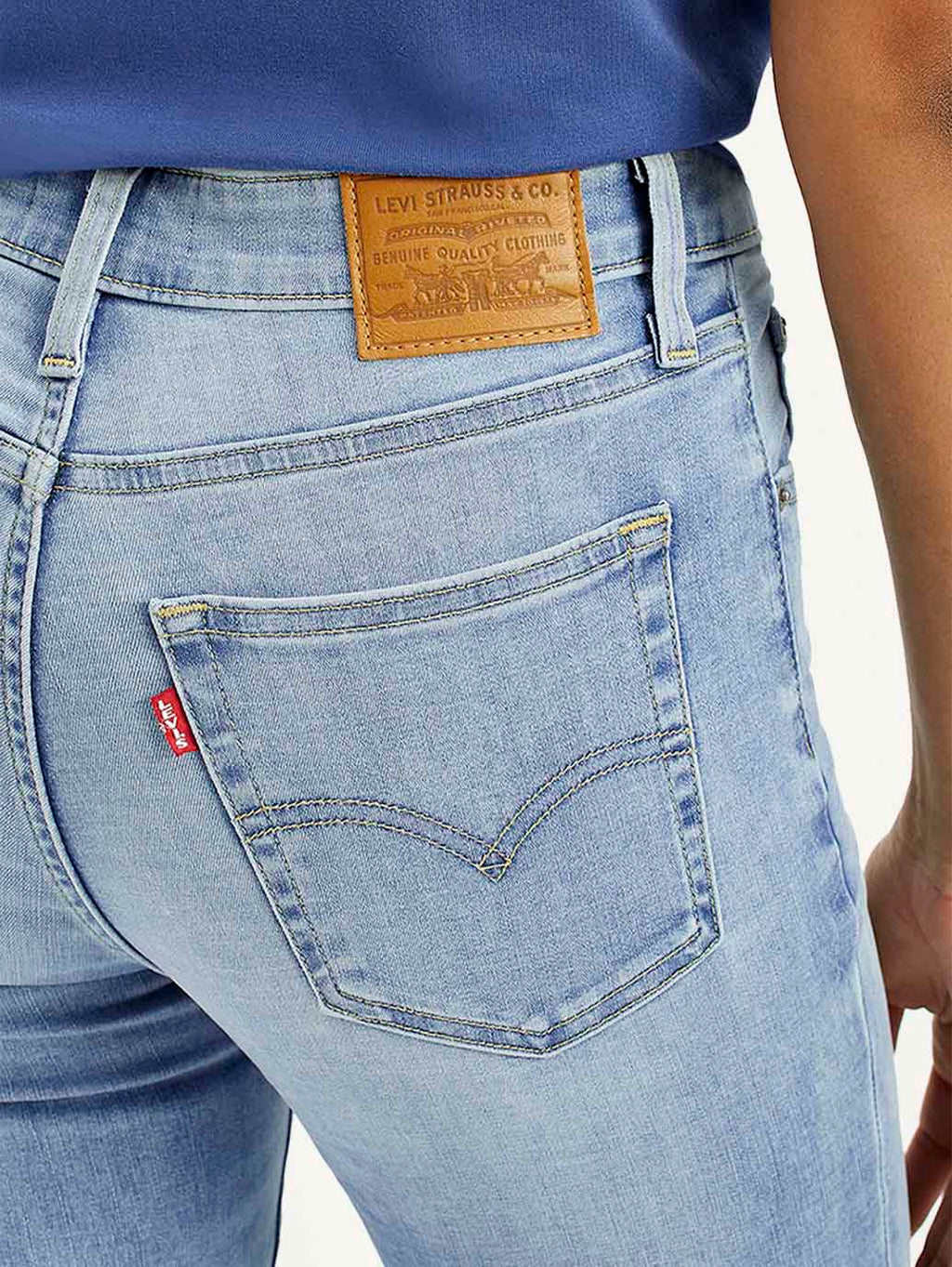 Women's 721 Light Indigo Skinny Fit High Rise Jeans