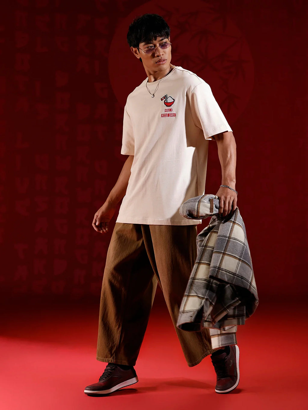 Playful ramen print oversized tshirt | Beige