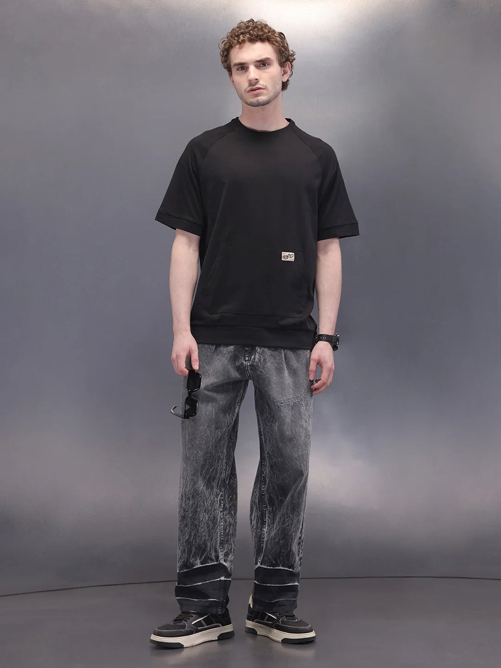 Cut & Sue Oversized T-Shirt | Black