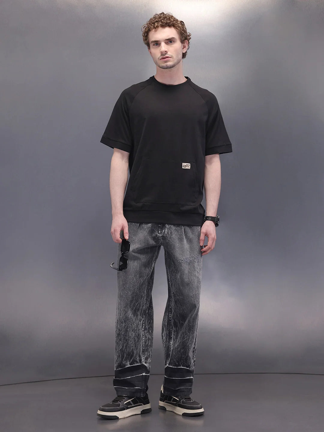 Cut & Sue Oversized T-Shirt | Black