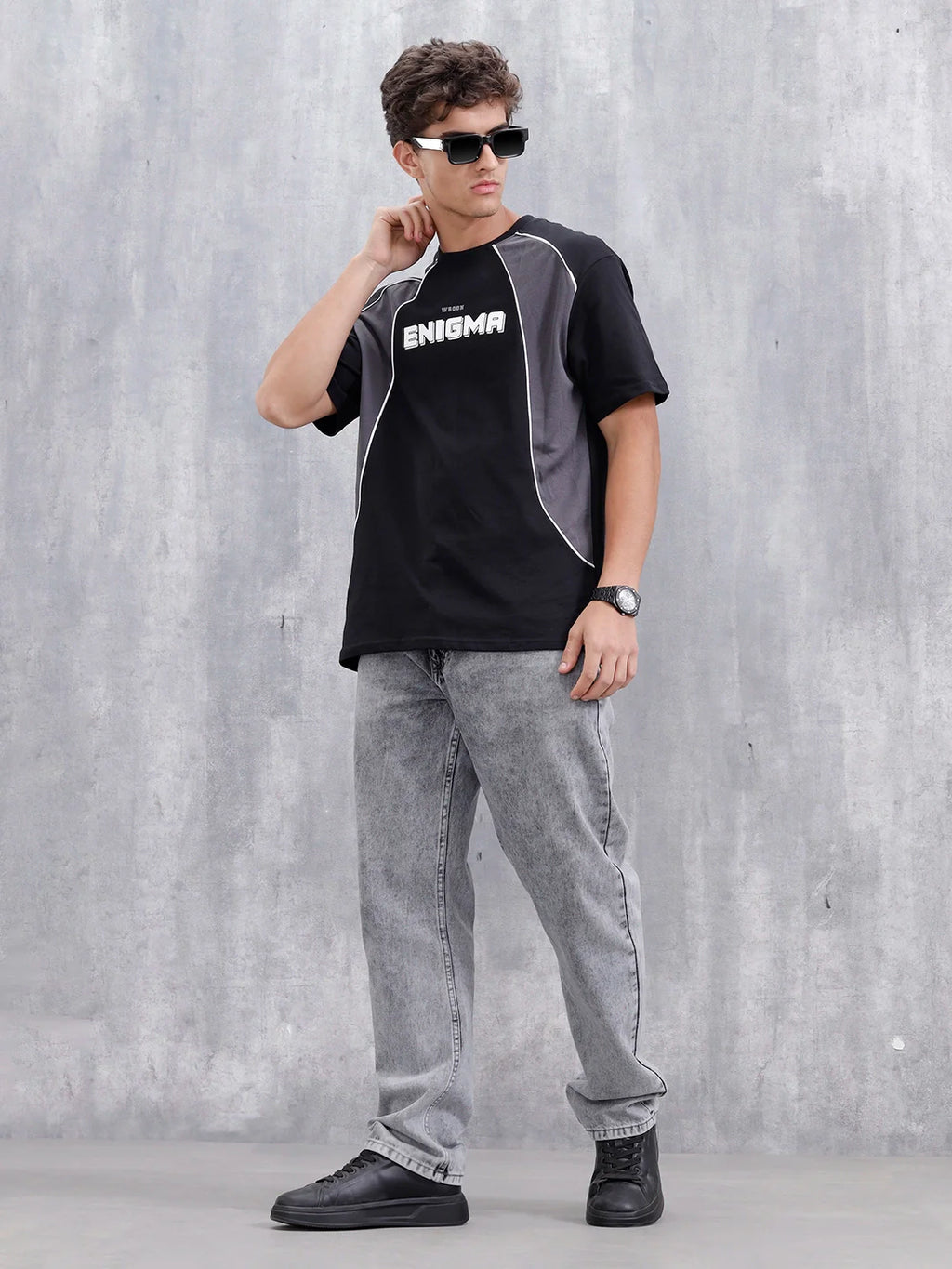Casual Men Sporty Look Oversized Fit Tee With Print | Black