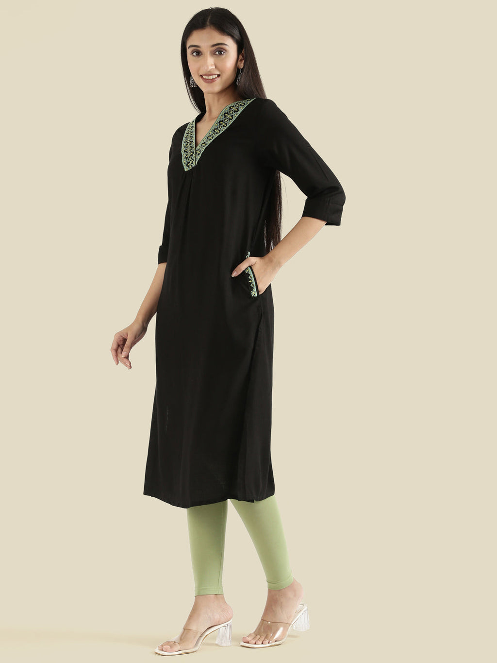 Rayon Geometric Cross-Stitch V-Neck Embroidered Straight Kurta