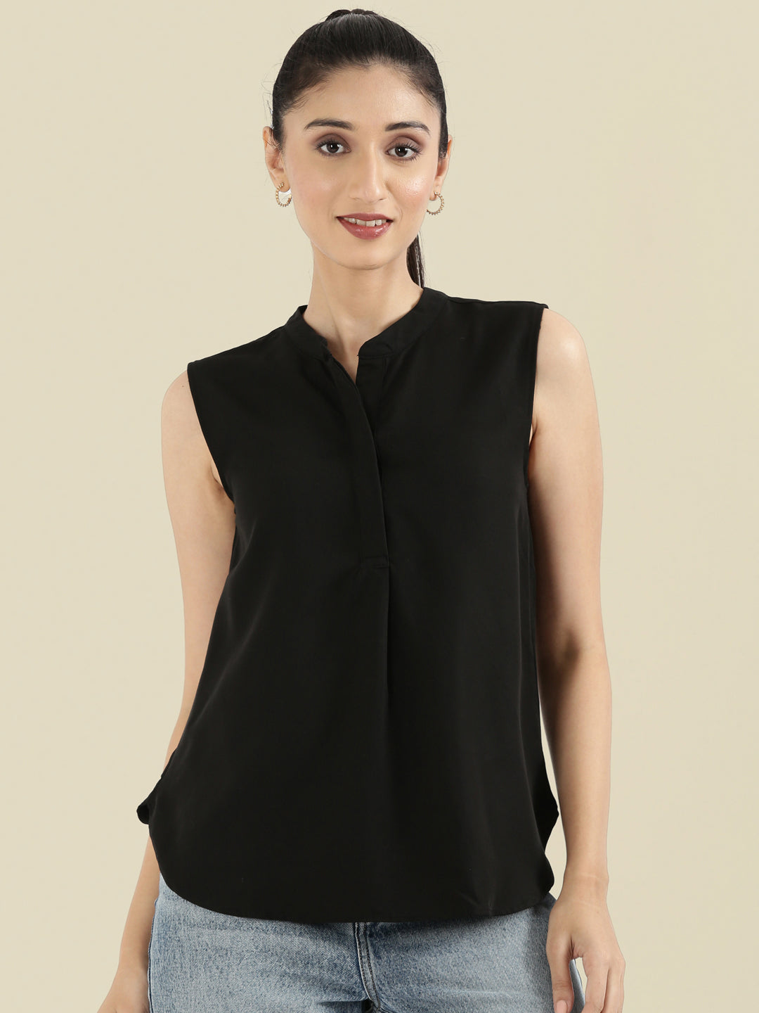 Rayon Mandarin Collar Sleeveless Top
