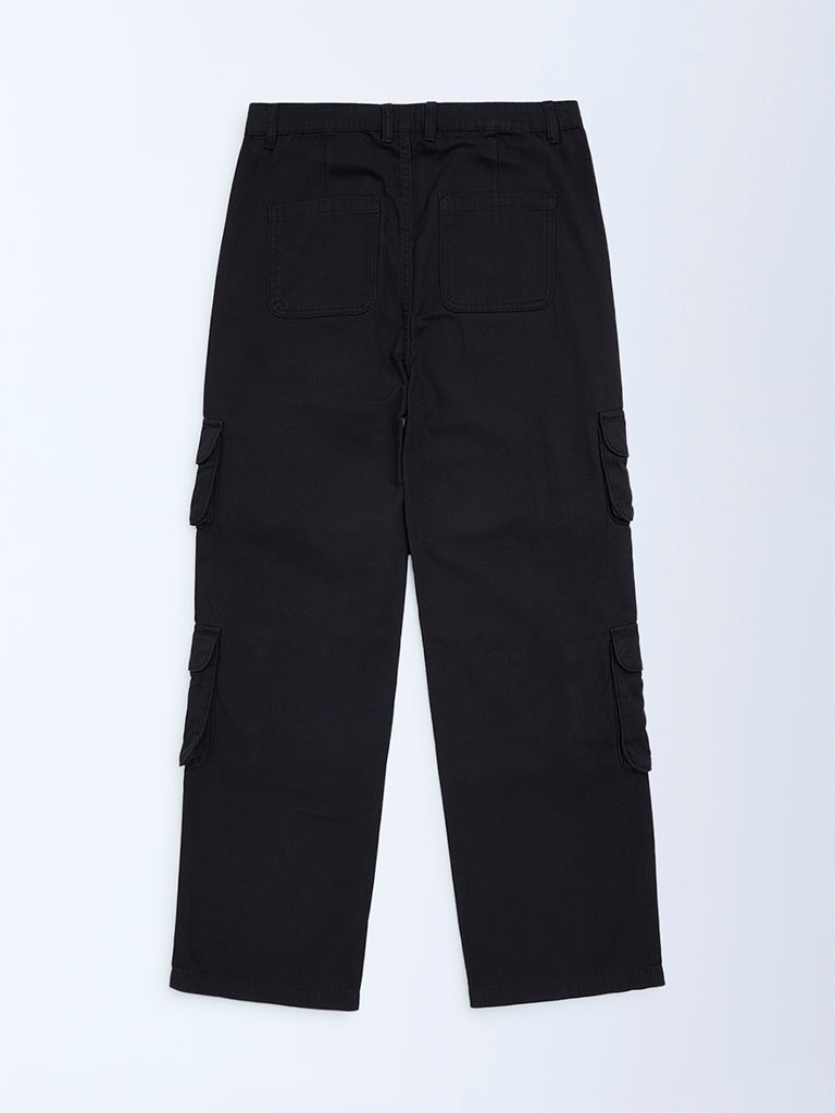 Girls Black Solid Mid-Rise Cotton Trousers