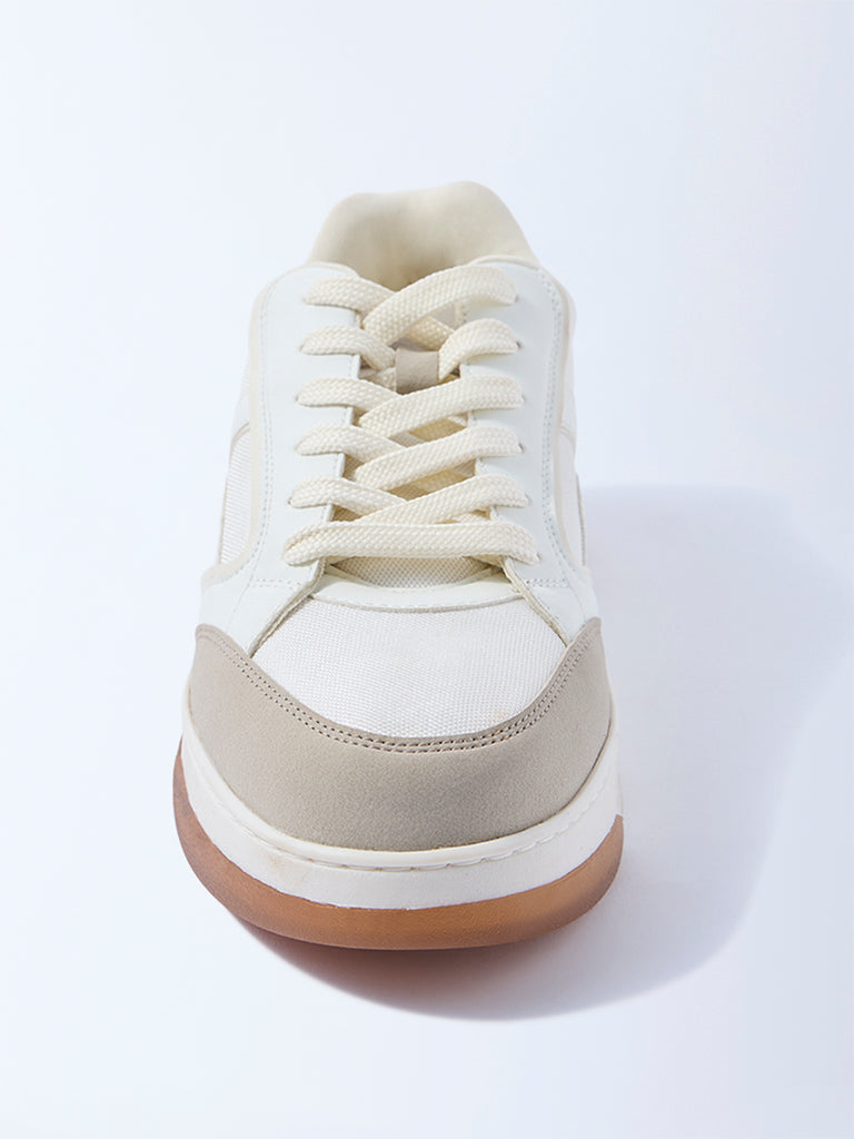 SOLEPLAY White Mesh Detailed Lace-Up Sneakers