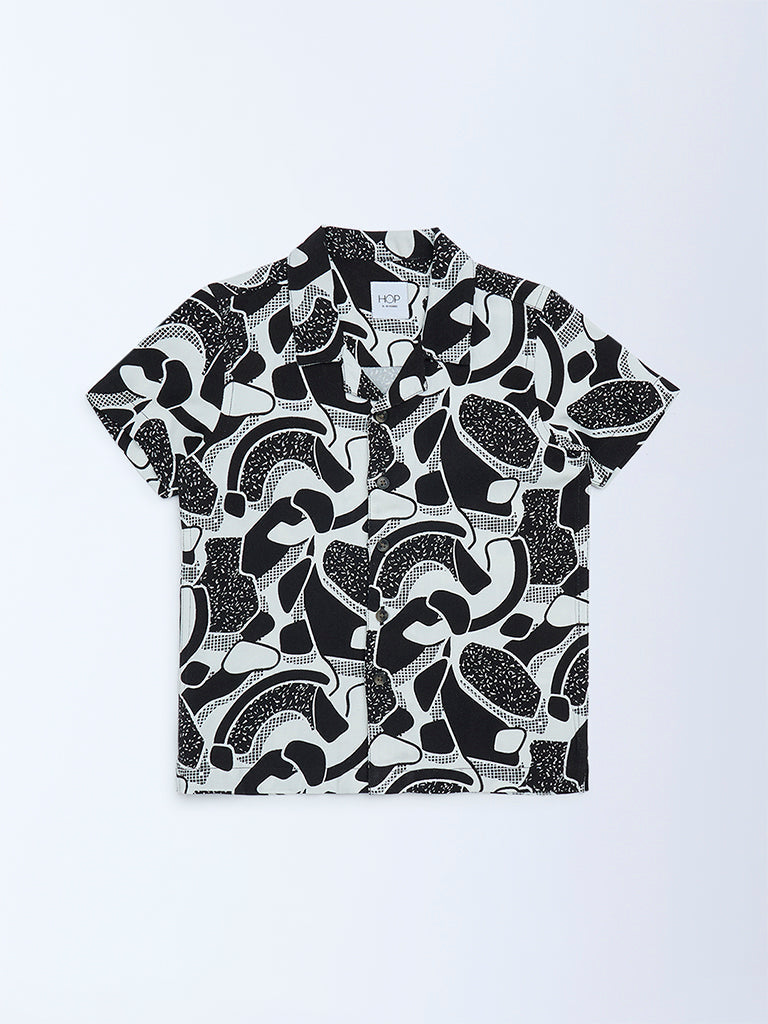HOP Kids Boys Black and White Abstract Print Resort-Fit Shirt