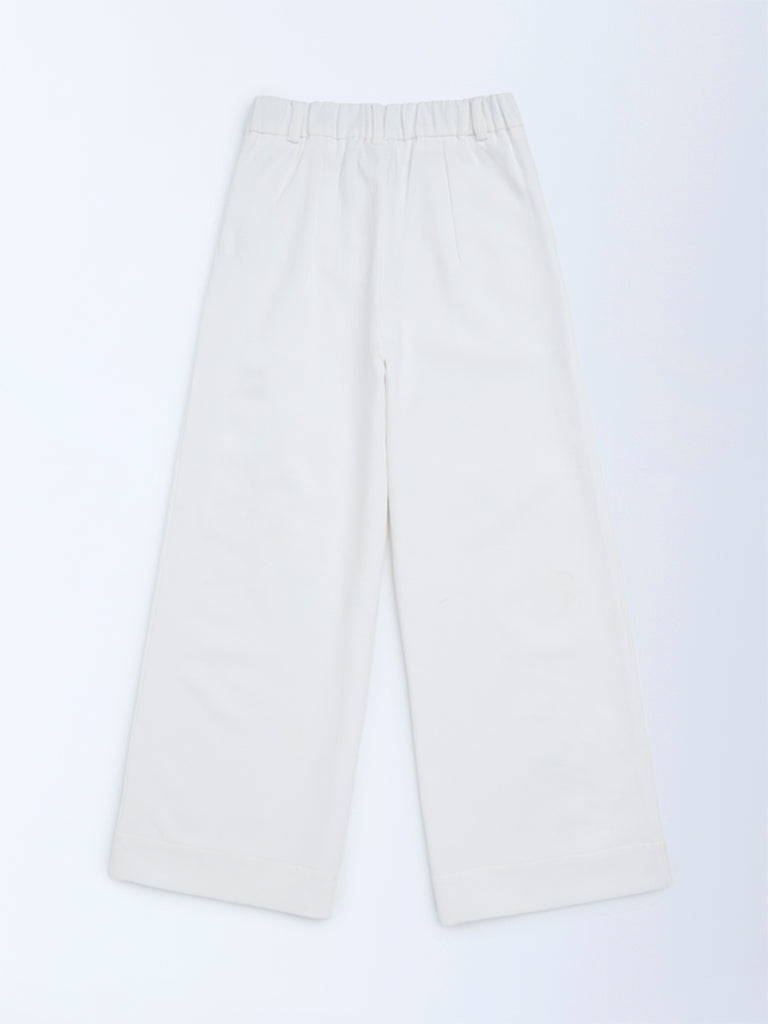 Girls White Solid High-Rise Trousers