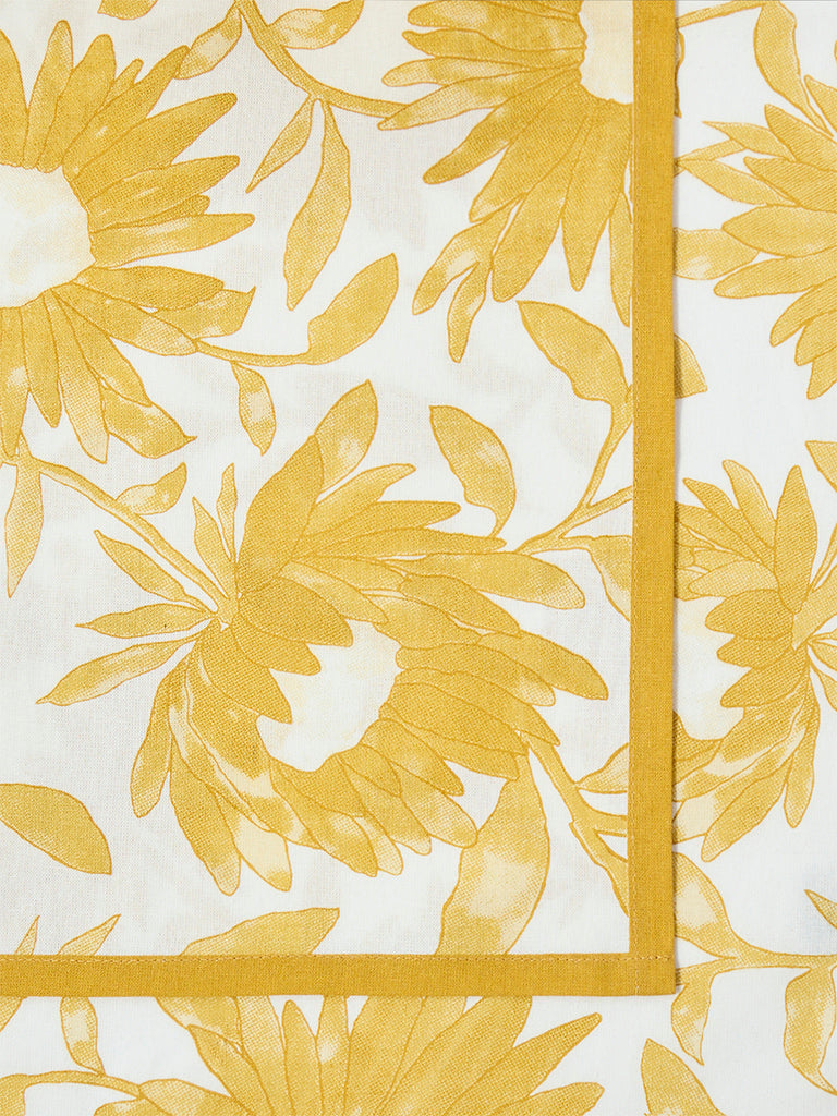 Westside Home Yellow Sunflower Design Table Runner
