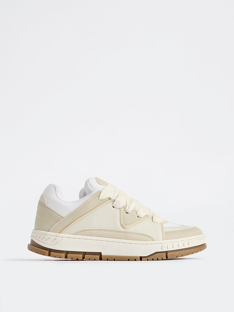 SOLEPLAY Beige Colour-Blocked Lace-Up Sneakers