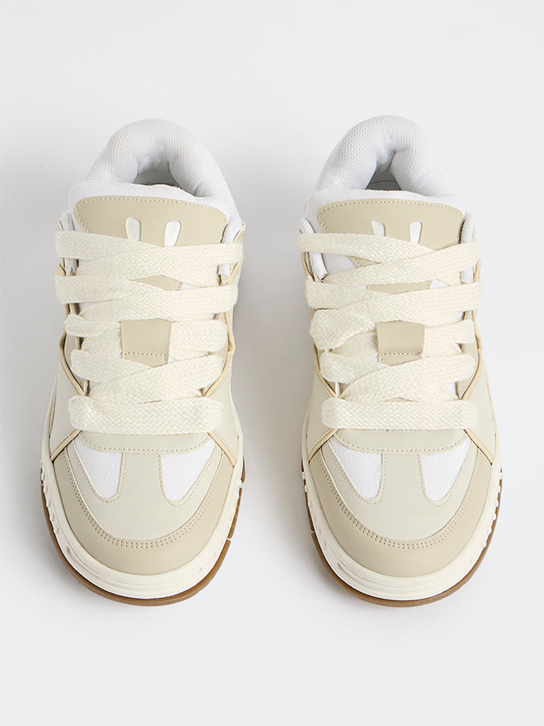 SOLEPLAY Beige Colour-Blocked Lace-Up Sneakers