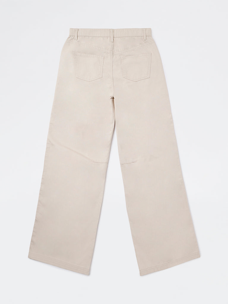 Girls Beige Solid High-Rise Trousers