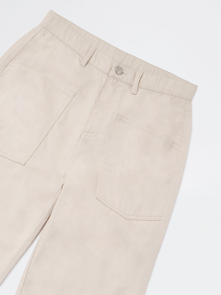 Girls Beige Solid High-Rise Trousers