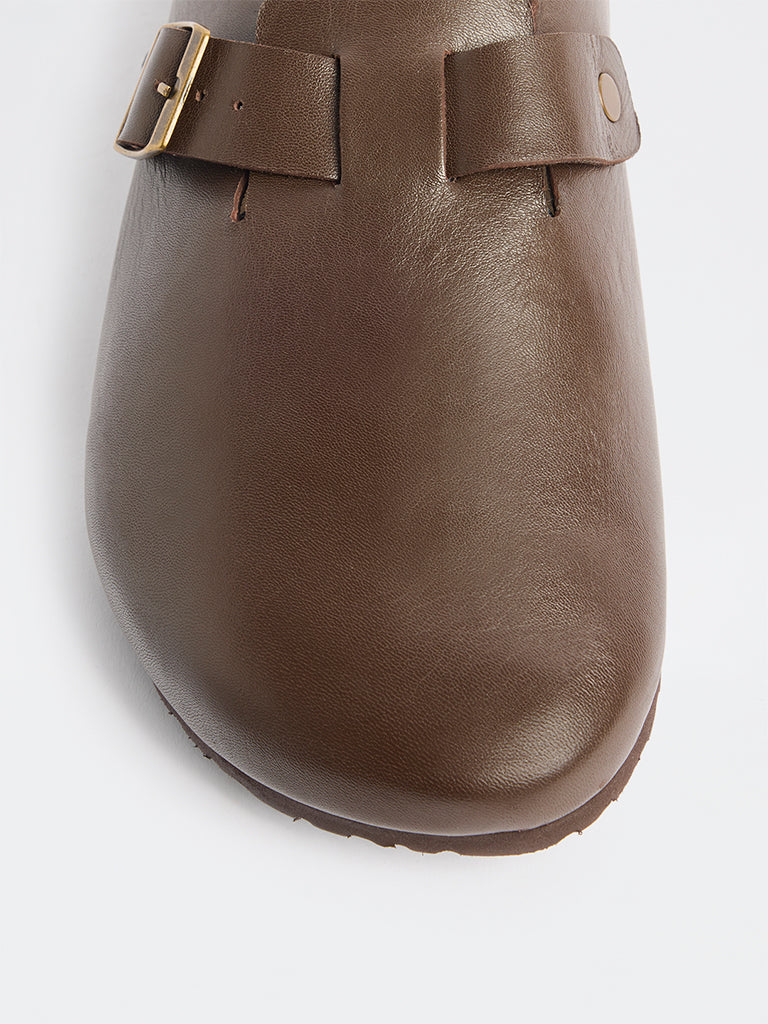 SOLEPLAY Brown Buckle Clog Sandals