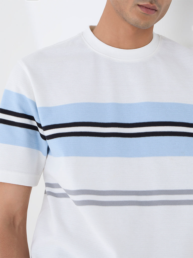 WES Lounge Off-White Colour-Blocked Relaxed-Fit T-Shirt