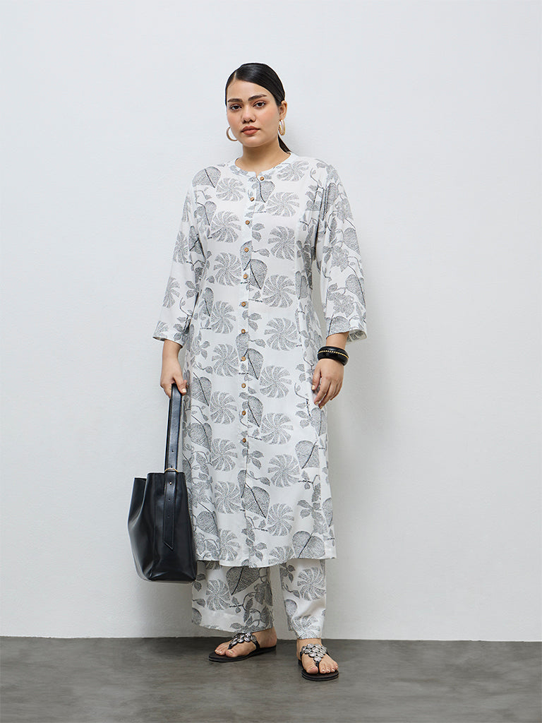 Diza White Leaf Design Pants