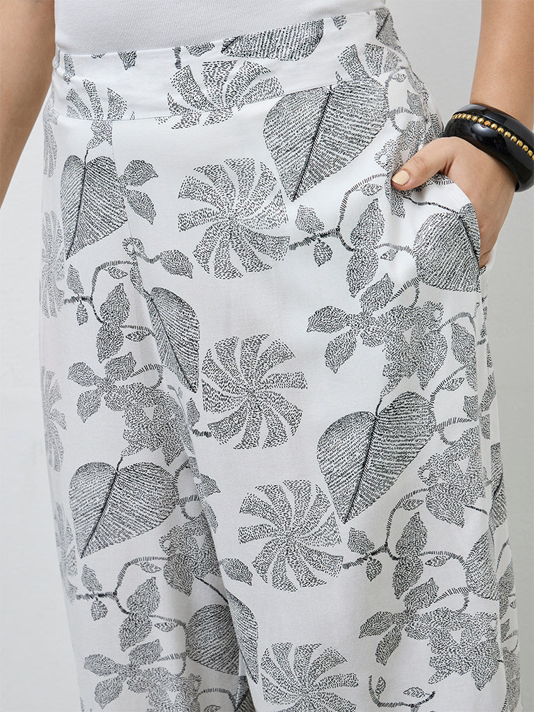 Diza White Leaf Design Pants