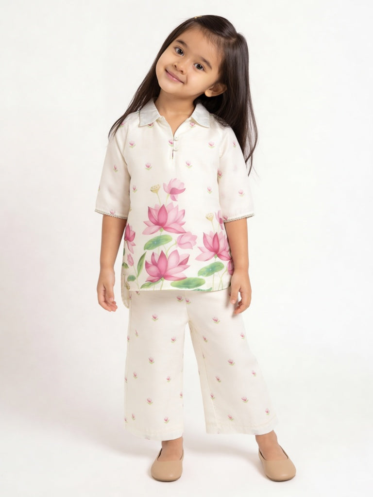 Utsa Kids Girls Off-White Floral Printed Blouse and Pants Set - (2-8 yrs)