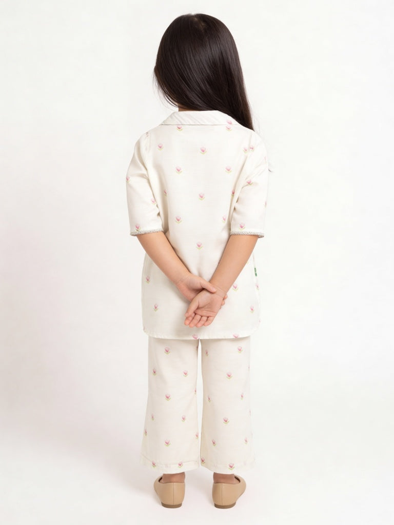 Utsa Kids Girls Off-White Floral Printed Blouse and Pants Set - (2-8 yrs)