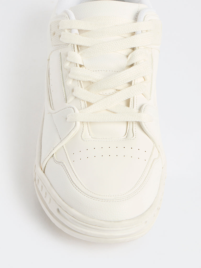 SOLEPLAY White Perforated Lace-Up Sneakers