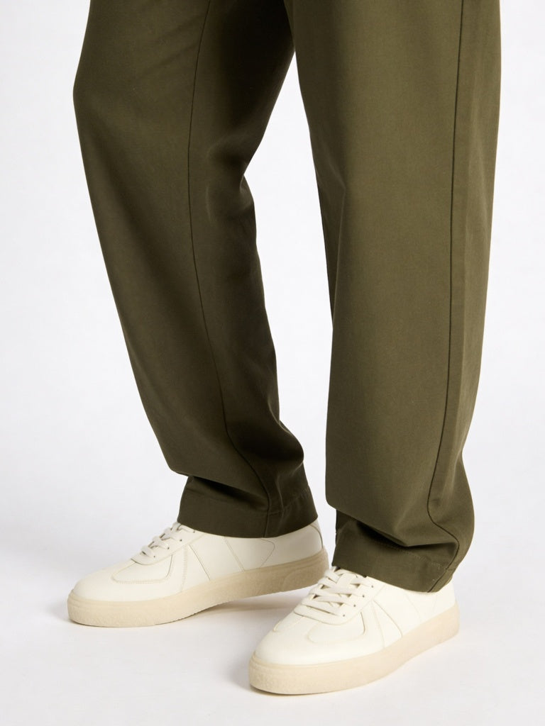 SOLEPLAY White Lace-Up Sneakers