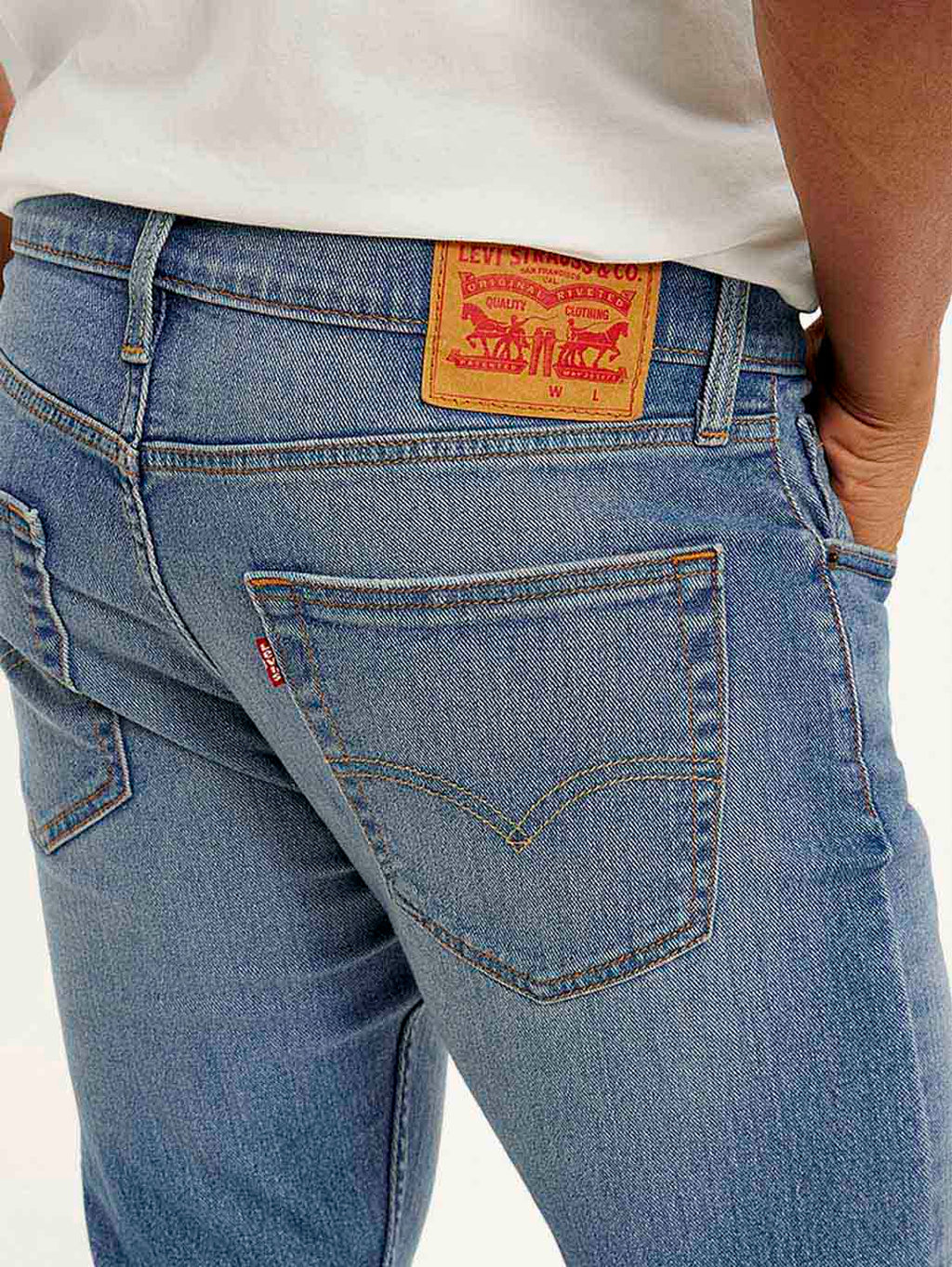 Men's 512 Navy Blue Slim Tapered Fit Mid Rise Jeans