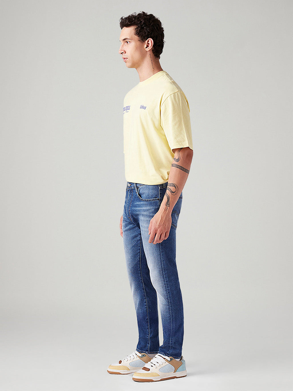 Men's 512 Blue Slim Tapered Fit Mid Rise Jeans