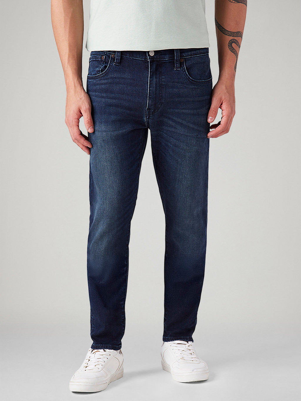 Men's 512 Dark Blue Slim Tapered Fit Mid Rise Jeans