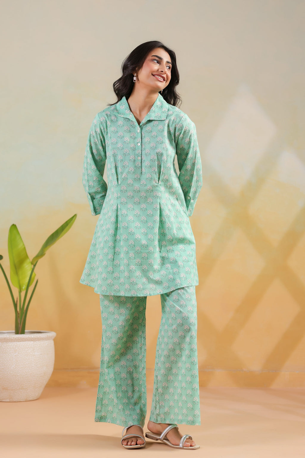 Green Floral Blossom Printed Regular Fit Cotton Co-ord Set