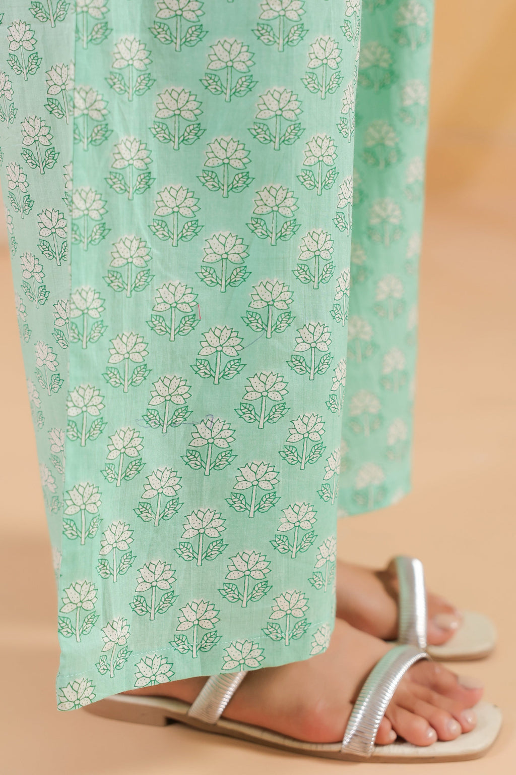 Green Floral Blossom Printed Regular Fit Cotton Co-ord Set