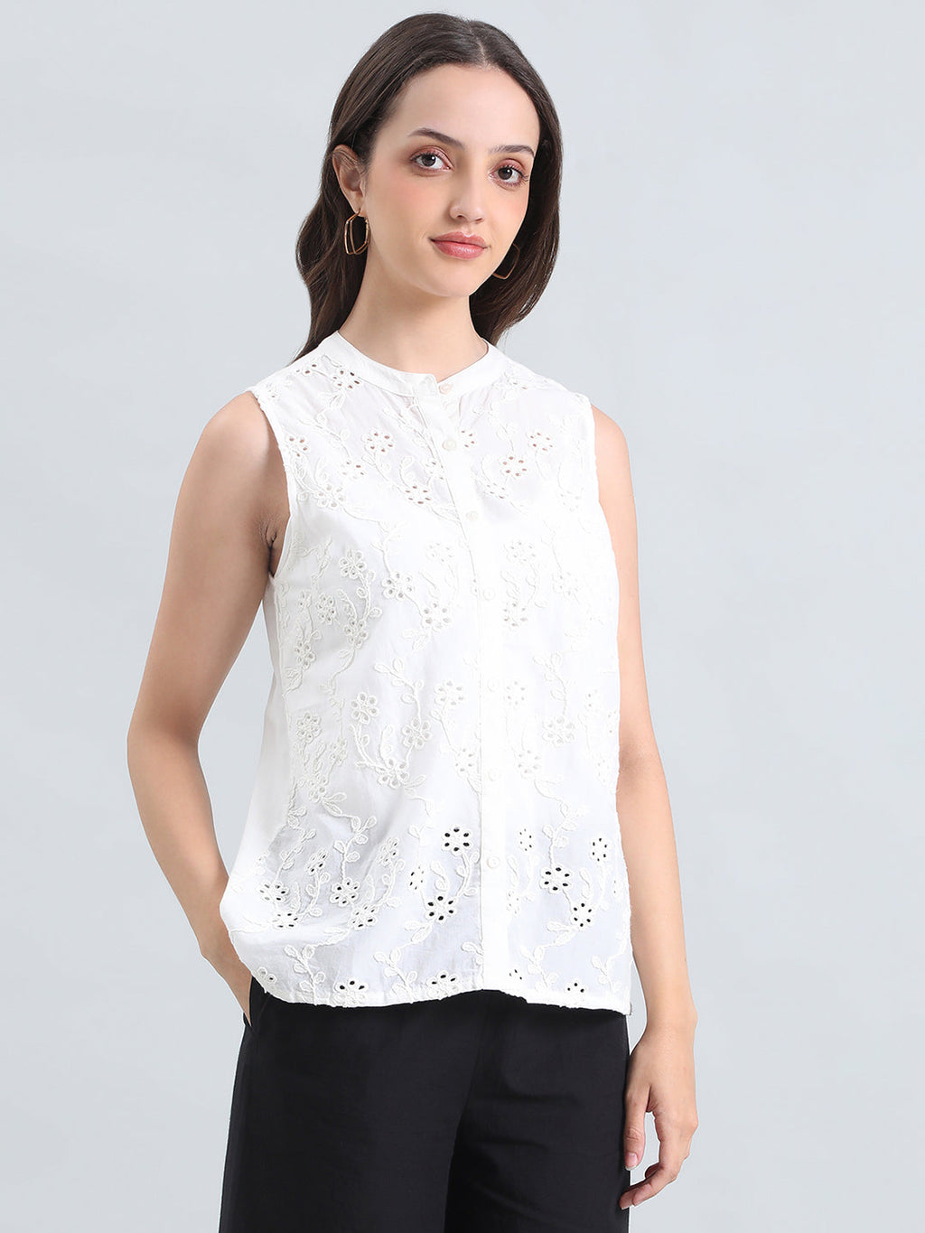 Cotton Embroidered Mandarin Collar Hakoba Blouse