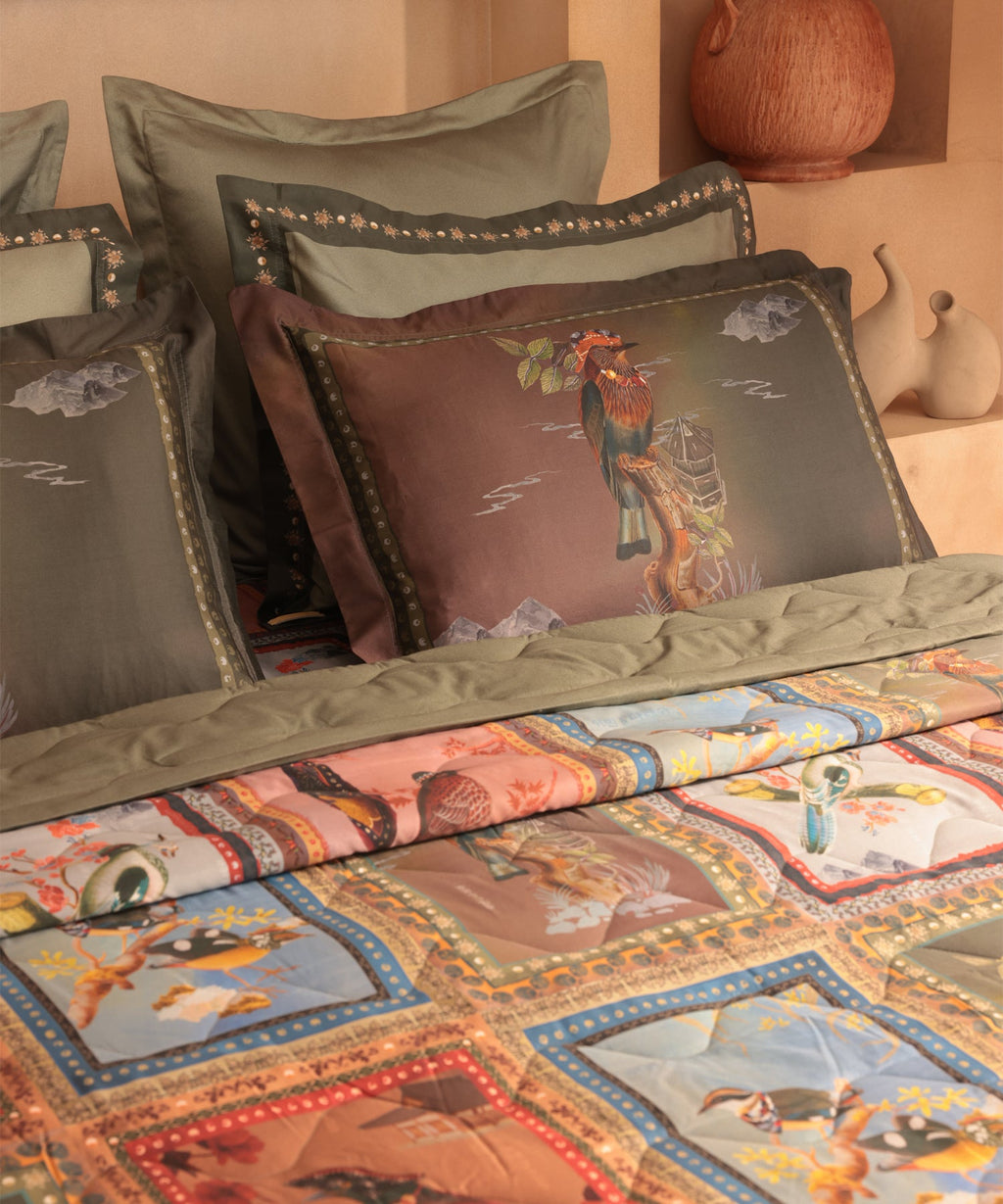 Shivan & Narresh King Bedsheet Set, Hututi |400TC Cotton|4 pillow covers