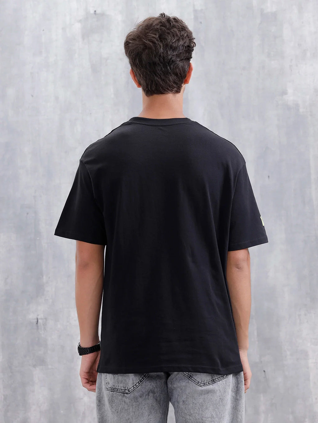 Casual Men Sporty Look Oversized Fit Tee With Print | Black